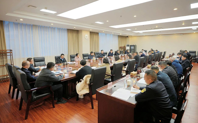 廳黨組傳達(dá)學(xué)習(xí)中央生態(tài)環(huán)保督察組督察四川省情況反饋會(huì)精神，研究督察整改“后半篇”文章